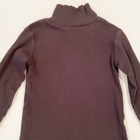 Zara 4-5T gray ribbed turtleneck - Picture 2 of 3